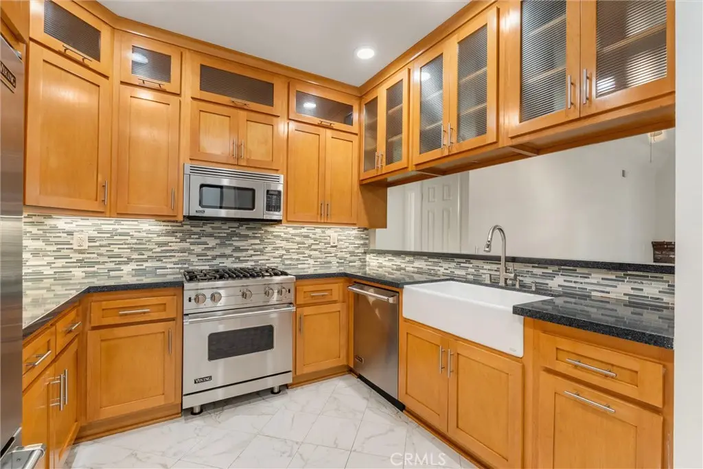 5031 Dorado 112, Huntington Beach, CA — listing photo 1