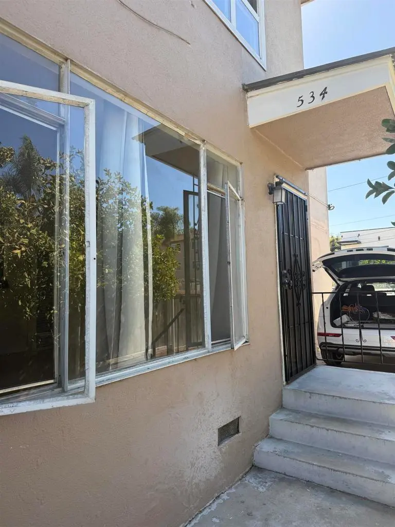 Single Family Residence for rent at 534 S 33rd, San Diego, CA featuring 2 beds and 1 bath