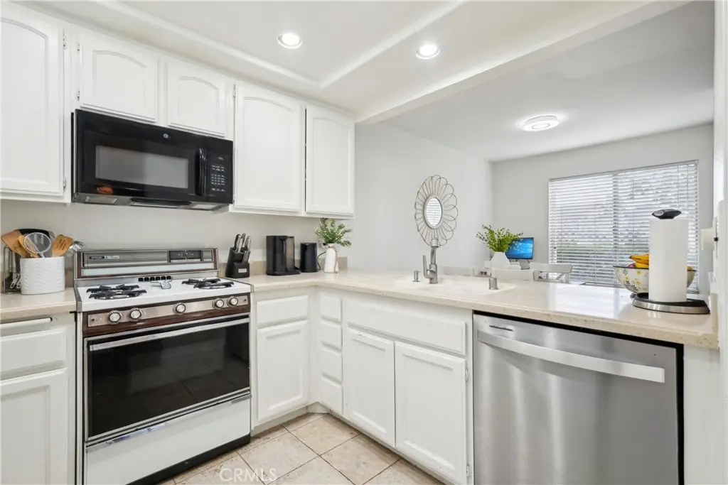 22230 S Vermont Avenue 102B, Torrance, CA — listing photo 1