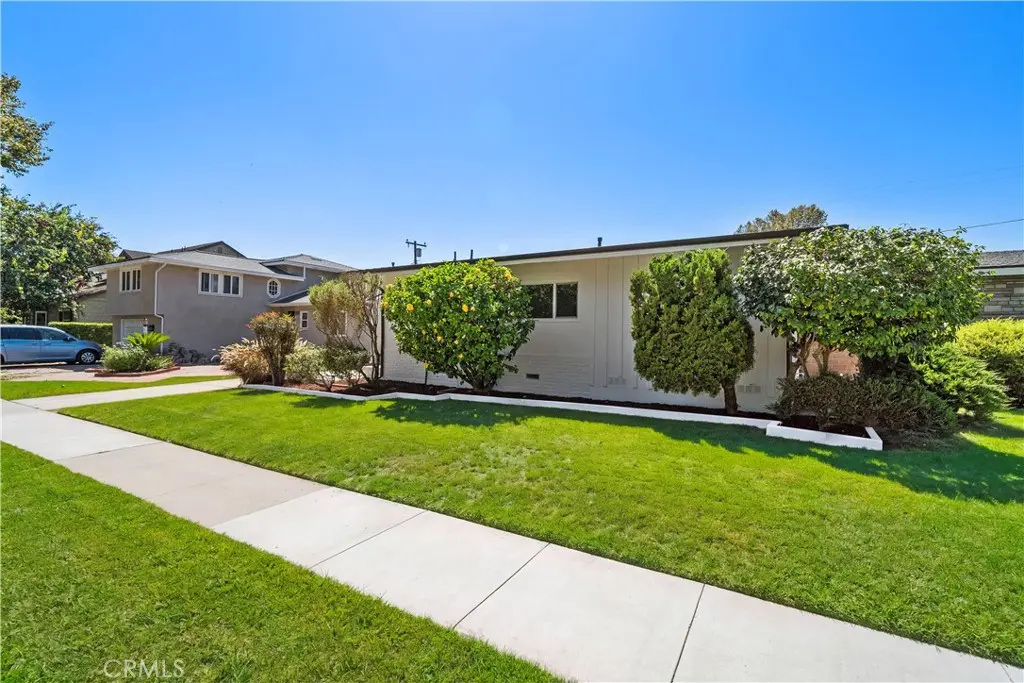 Single Family Residence for sale at 2929 N Studebaker, Long Beach, CA featuring 3 beds and 2 baths