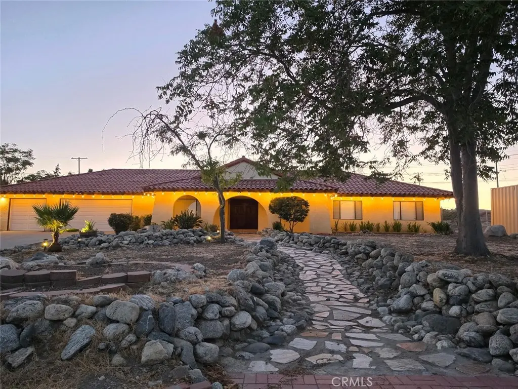 295 Summit Drive, Banning, CA — listing photo 1