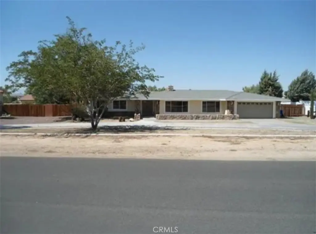 14800 Pamlico, Apple Valley, CA — listing photo 1