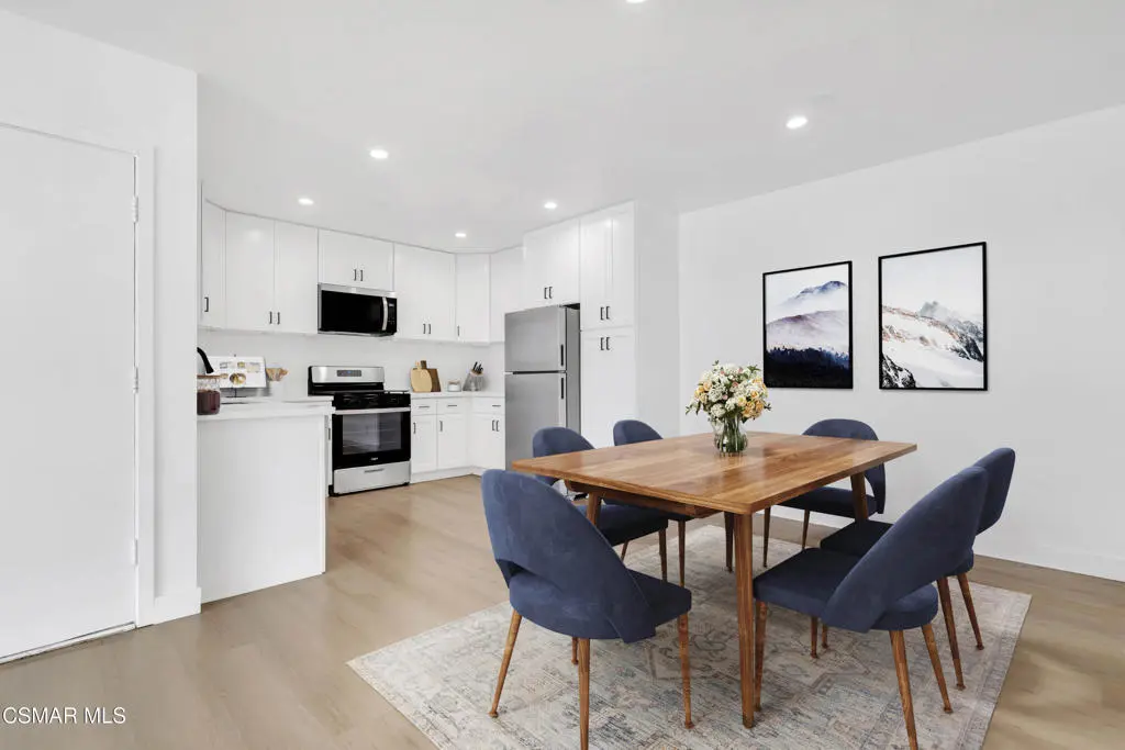 605 Warwick Avenue 629-1, Thousand Oaks, CA — listing photo 1