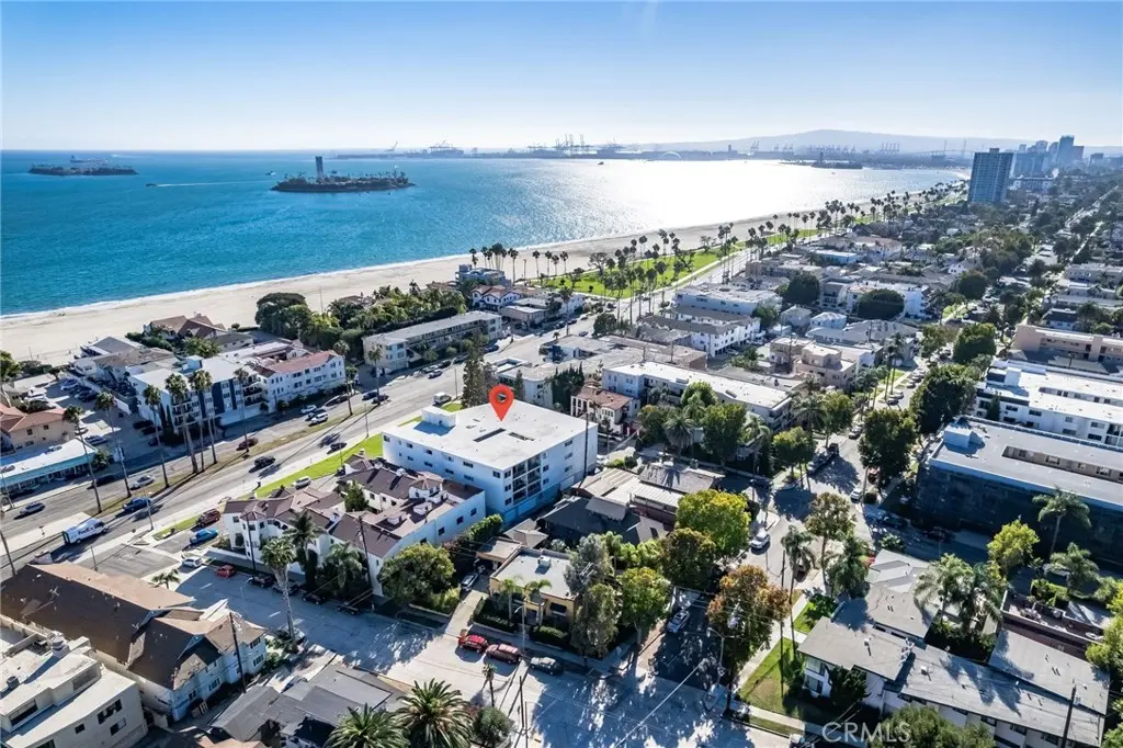 Condominium for sale at 3707 E Livingston 306, Long Beach, CA featuring 1 bed and 1 bath