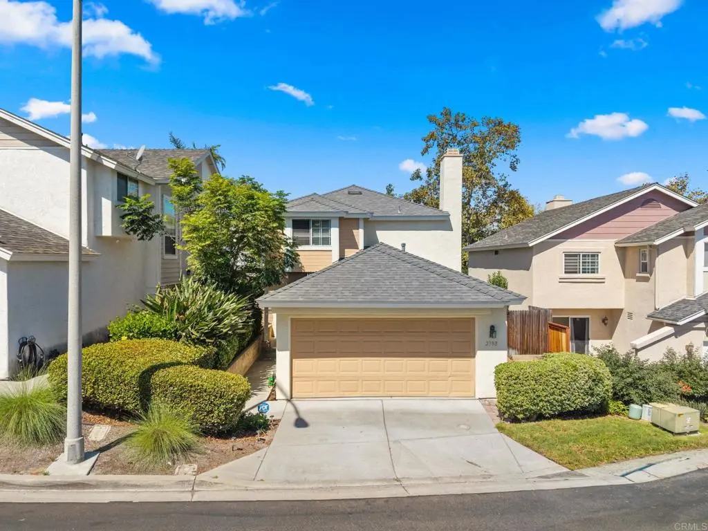 2382 Maravilla Way, Oceanside, CA — listing photo 1