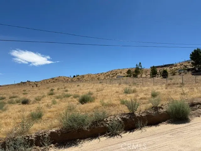 0 Pioneer, Apple Valley, CA — listing photo 1