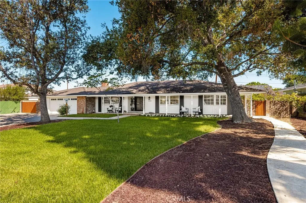 1209 E Walnut, Orange, CA — listing photo 1