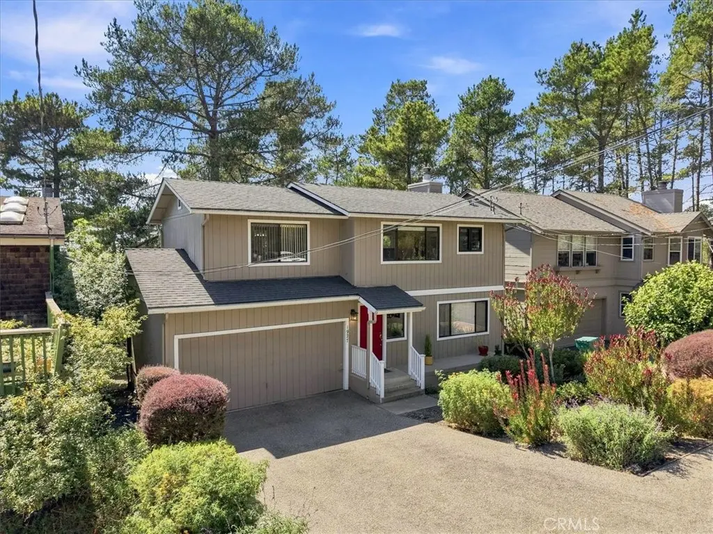 1927 Norwich, Cambria, CA — listing photo 1