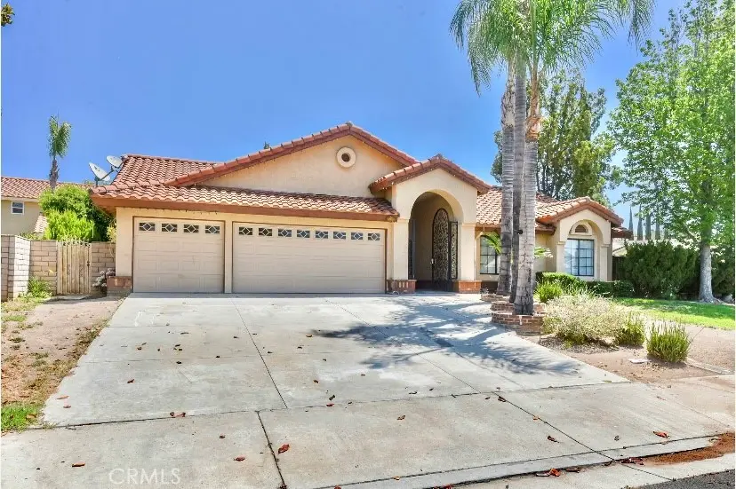 Single Family Residence for sale at 184 Cannon Road, Riverside, CA featuring 4 beds and 2 baths
