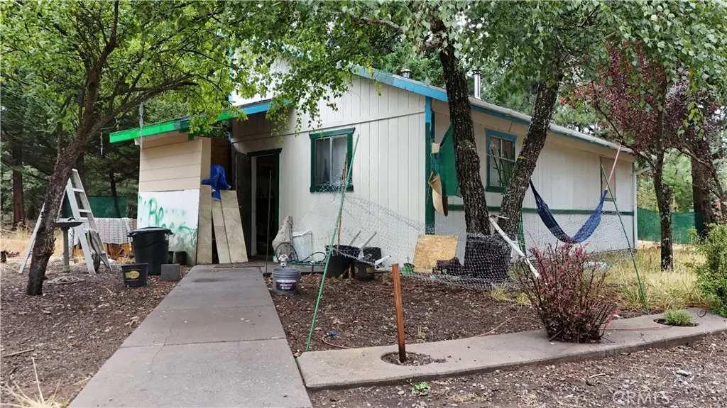 4625 Plum Ave, Mount Shasta, CA — listing photo 1