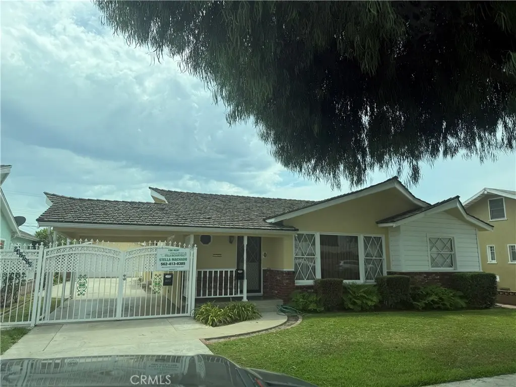 9470 Foster, Bellflower, CA — listing photo 1