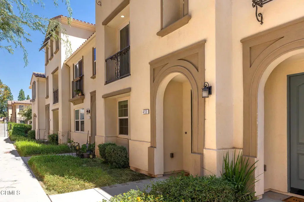 Residential Lease for rent at 413 Castiano Street, Camarillo, Ventura County, CA featuring 3 beds and 4 baths