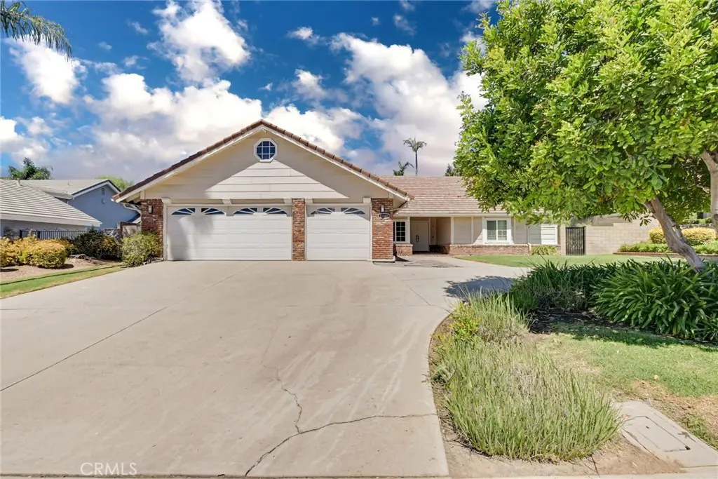 2123 Golden Hills, La Verne, CA — listing photo 1