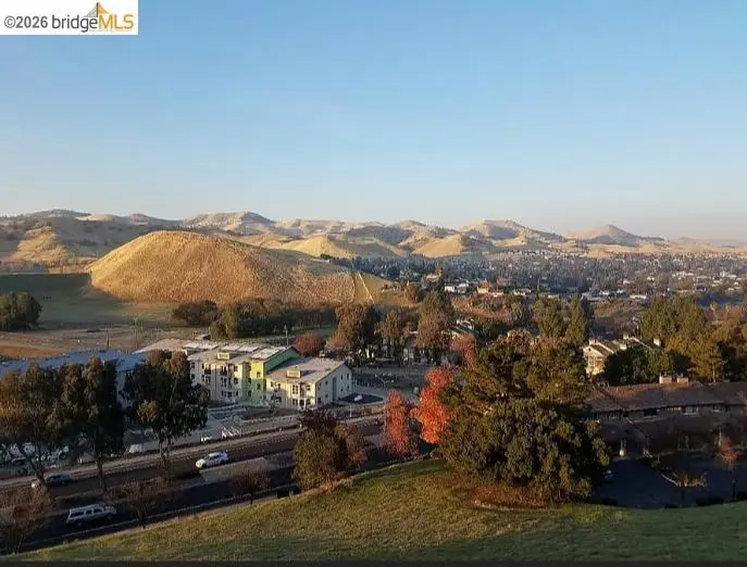 Residential Lease for rent at 3609 Tabora Dr, Antioch, Contra Costa County, CA featuring 3 beds and 3 baths