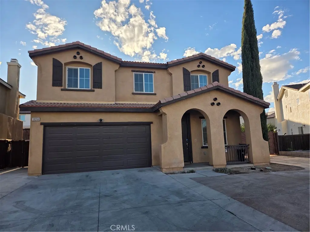 10266 Susan, Hesperia, CA — listing photo 1