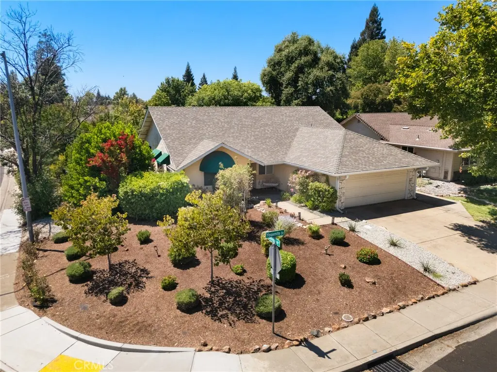 898 Yosemite Drive, Chico, CA — listing photo 1