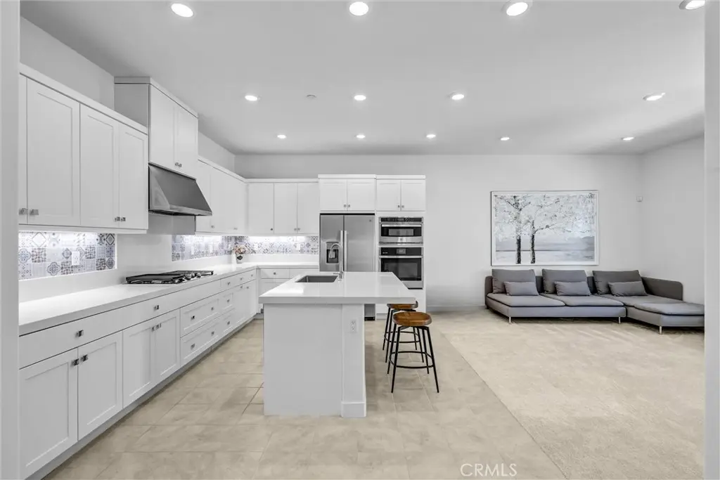 143 Baluster, Irvine, CA — listing photo 1