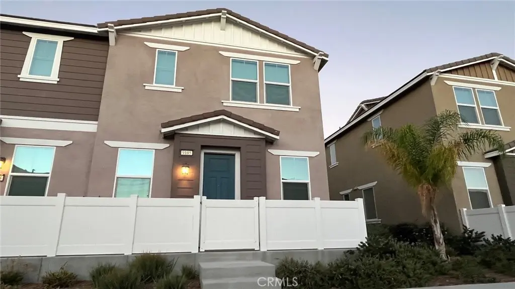Townhouse for rent at 36351 Elizabeth Lane 9105, Wildomar, CA featuring 3 beds and 3 baths