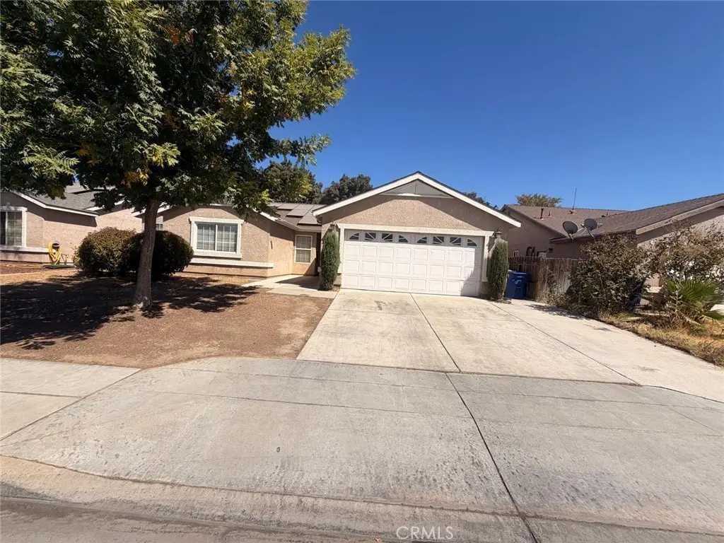 Single Family Residence for sale at 2328 N Sonora, Fresno, CA featuring 3 beds and 2 baths