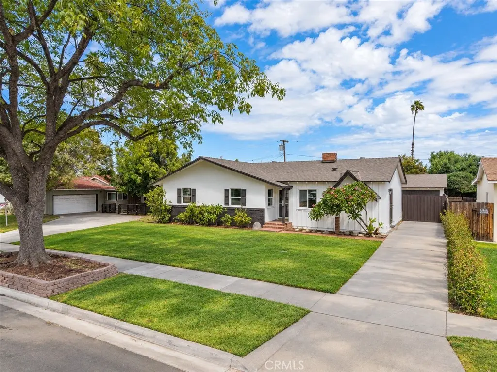 Single Family Residence for sale at 3913 Madrona Road, Riverside, CA featuring 3 beds and 2 baths