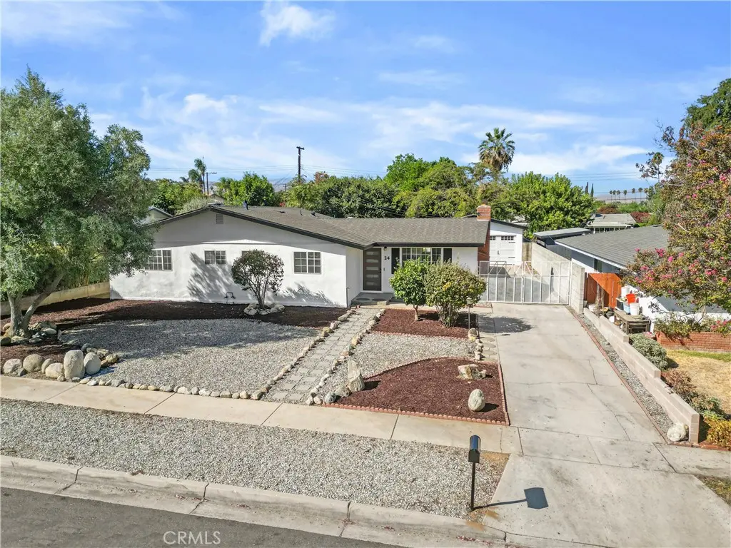 24 S Ash St, Redlands, CA — listing photo 1