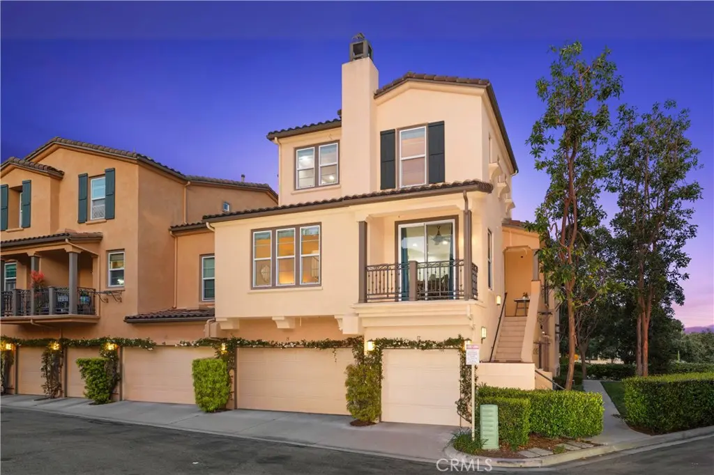 17 Baccus, Ladera Ranch, CA — listing photo 1