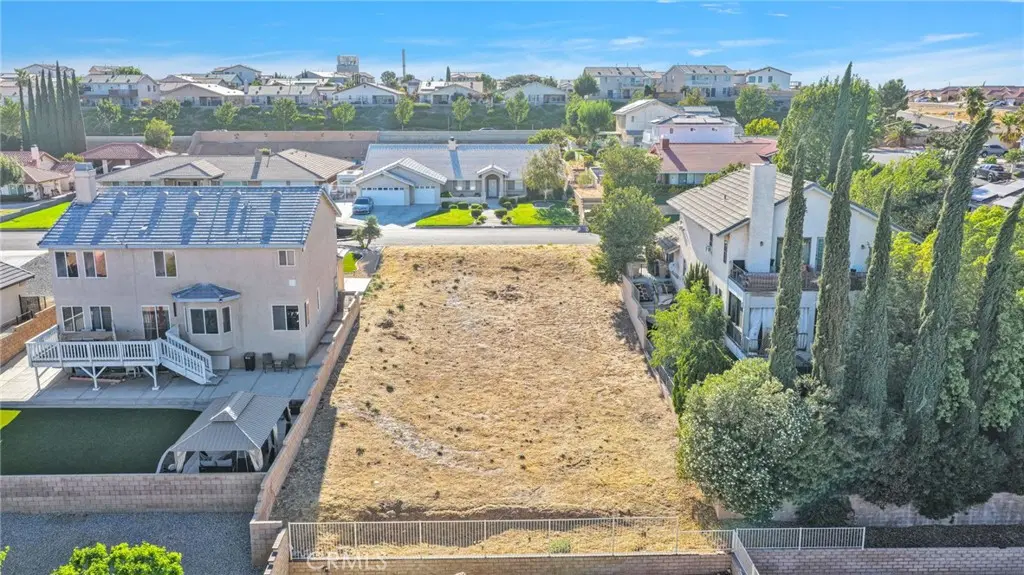 13255 Autumn Leaves, Victorville, CA — listing photo 1