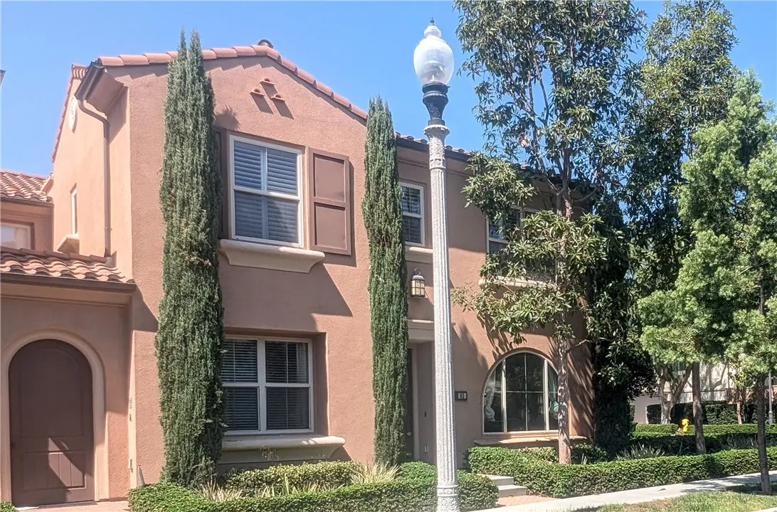85 Thornhurst, Irvine, CA — listing photo 1