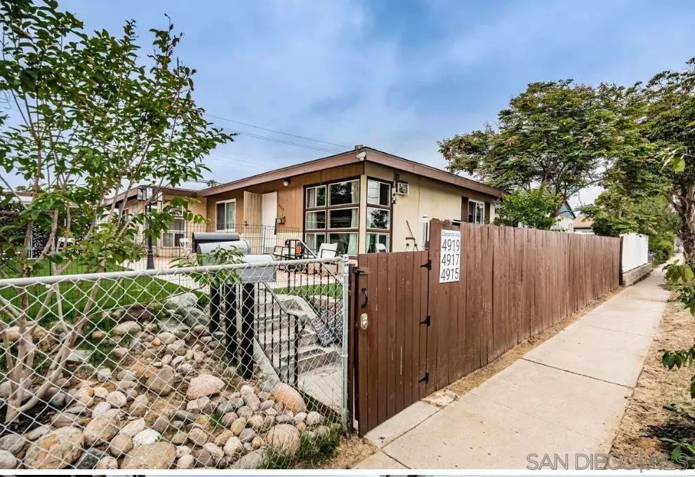 Single Family Residence for rent at 4919 Coconino way, San Diego, CA featuring 1 bed and 1 bath