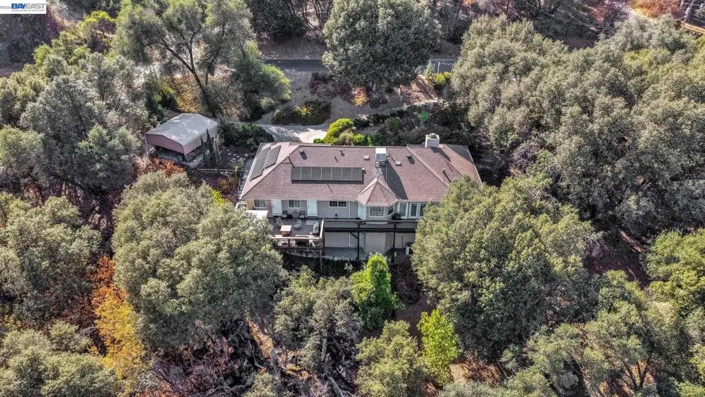 39309 Forest Park Ln, Oakhurst, CA — listing photo 1