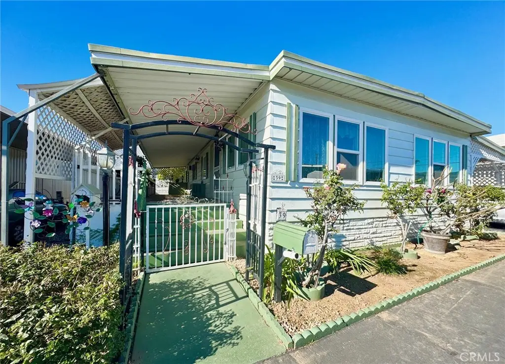 1630 W Covina Boulevard 39, San Dimas, CA — listing photo 1