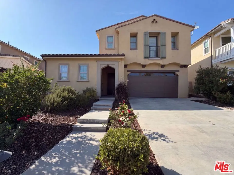 627 E Orange Blossom Way, Azusa, CA — listing photo 1