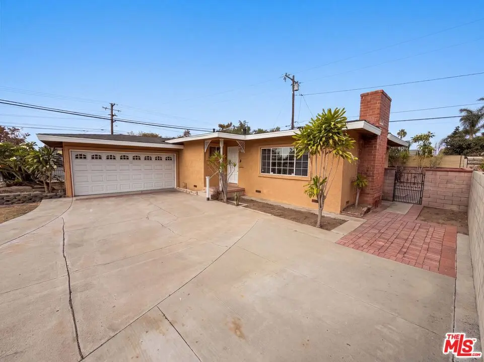 1426 S Rita Way, Santa Ana, CA — listing photo 1