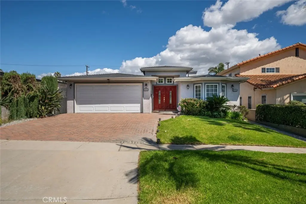 Duplex for sale at 3622 Pacific, Long Beach, CA