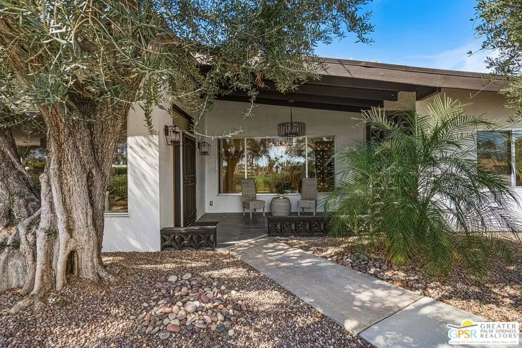 5155 E Bobolink Lane, Palm Springs, CA — listing photo 1