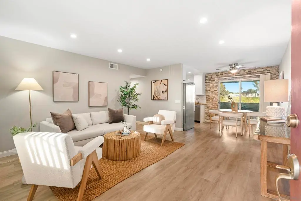 522 Calle Montecito 114, Oceanside, CA — listing photo 1