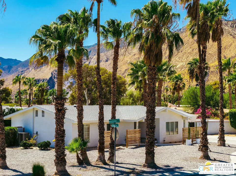 1373 E Madero Circle, Palm Springs, CA — listing photo 1