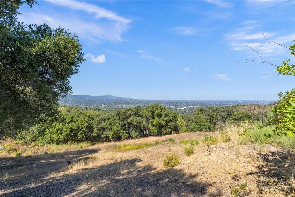 221 Twelve Oaks Road, Los Gatos, CA — listing photo 1