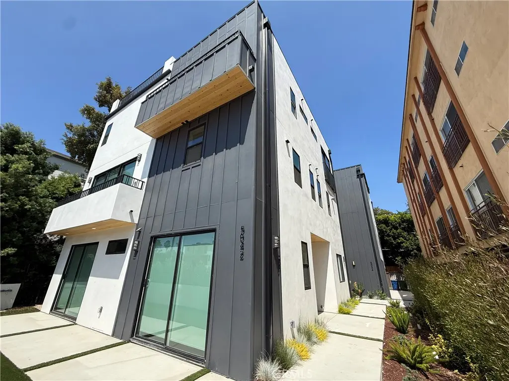 5042 Laurel Canyon Boulevard, Valley Village, CA — listing photo 1