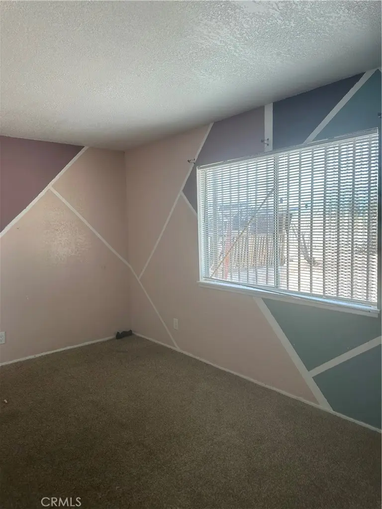 17017 Olive St, Hesperia, CA — listing photo 1