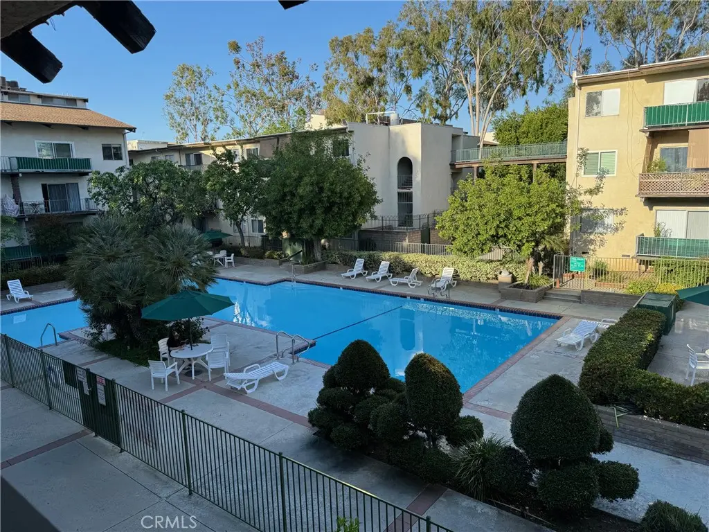 5460 White Oak, Encino, CA — listing photo 1