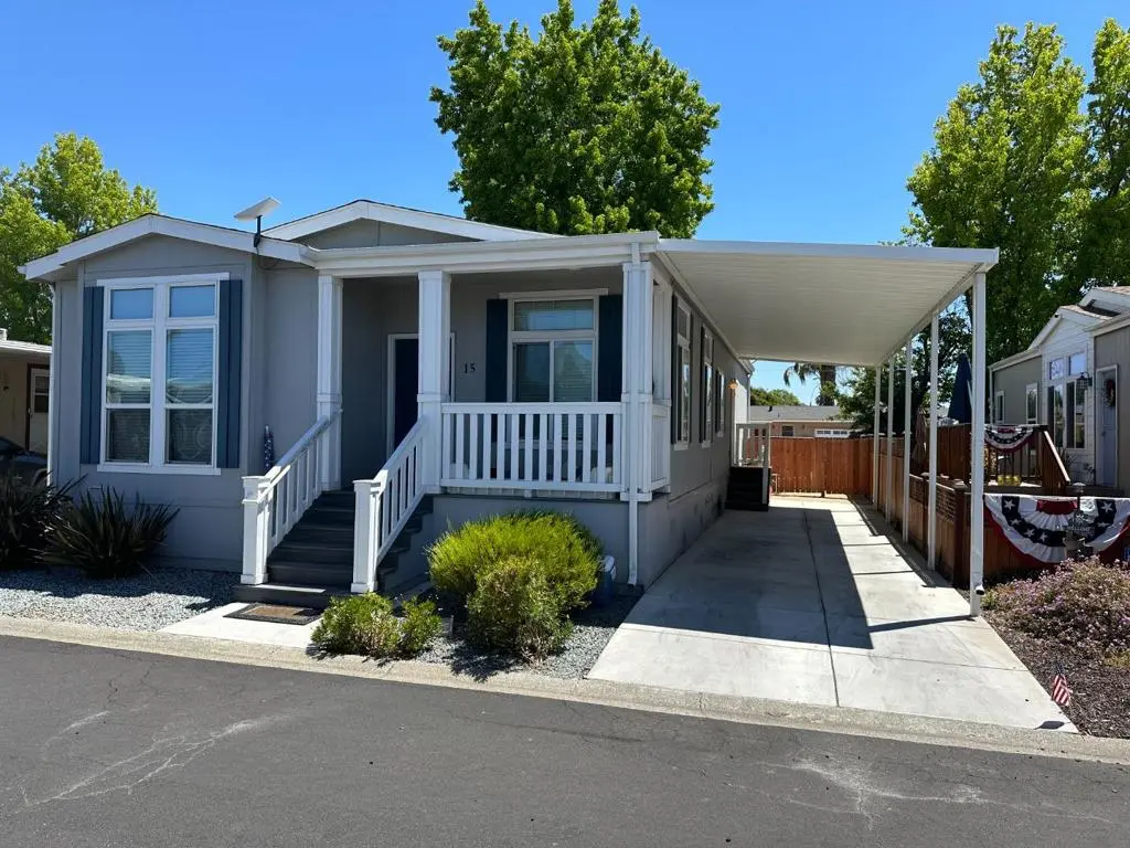 Manufactured In Park for sale at 500 W 10th Street 15, Gilroy, CA featuring 3 beds and 2 baths