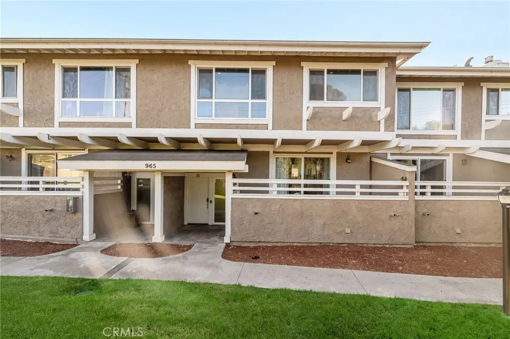 965 W Imperial Hwy 54, La Habra, CA — listing photo 1