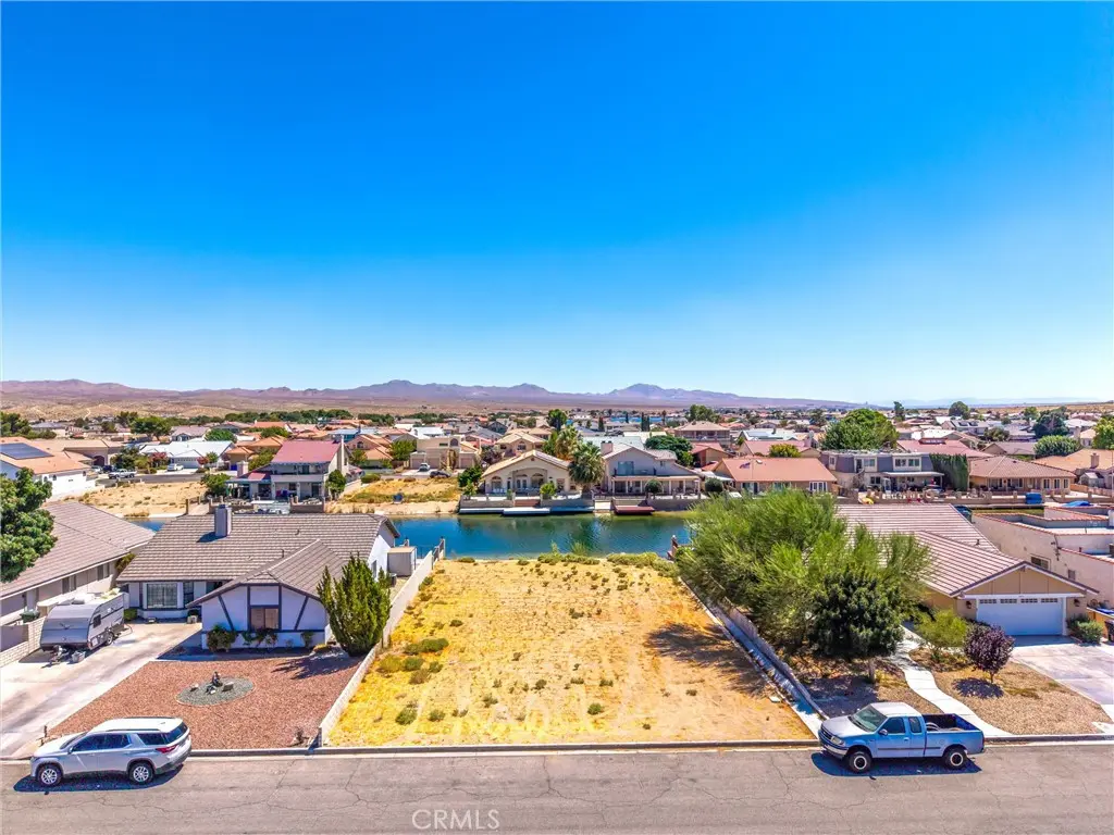 14441 Ironsides, Helendale, CA — listing photo 1
