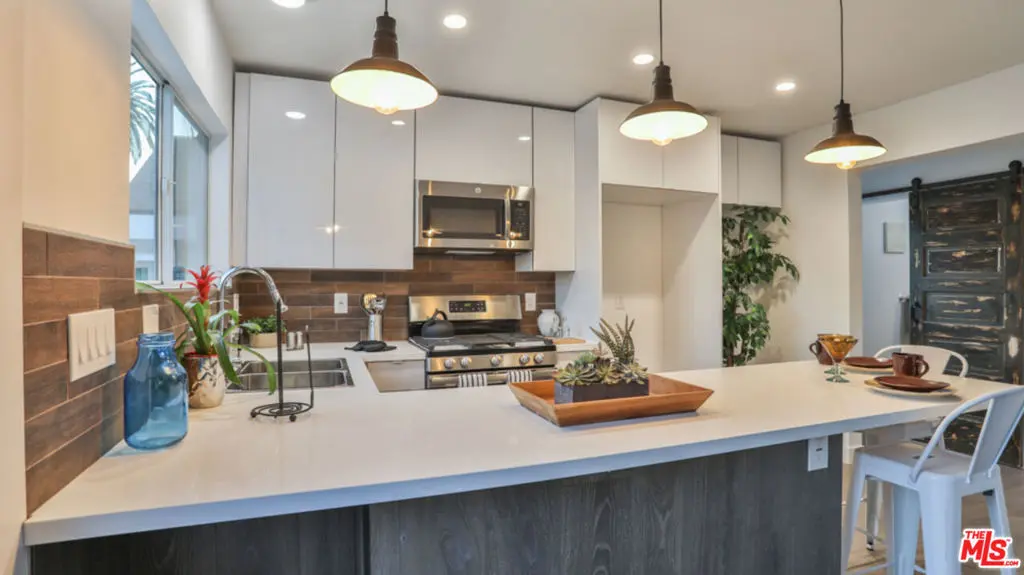 Single Family Residence for rent at 128 N BURLINGTON Avenue, Los Angeles, CA featuring 1 bed and 1 bath