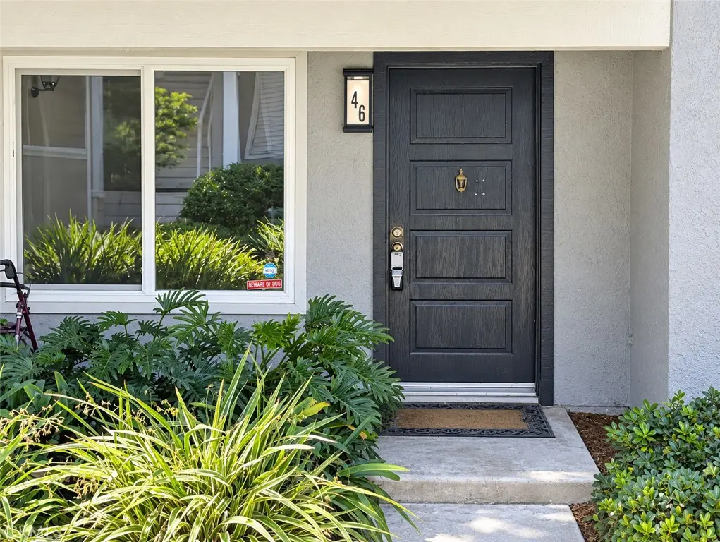 Condominium for rent at 46 Eagle Point 25, Irvine, CA featuring 3 beds and 2 baths