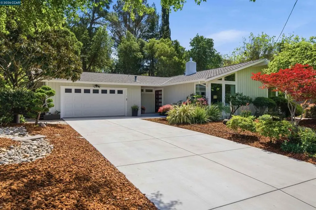 Single Family Residence for sale at 157 Shuey Dr, Moraga, CA featuring 3 beds and 2 baths