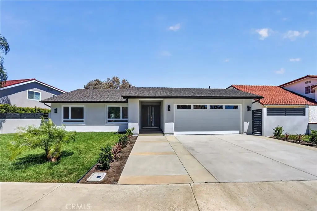 27182 Calle Del Cid, Mission Viejo, CA — listing photo 1