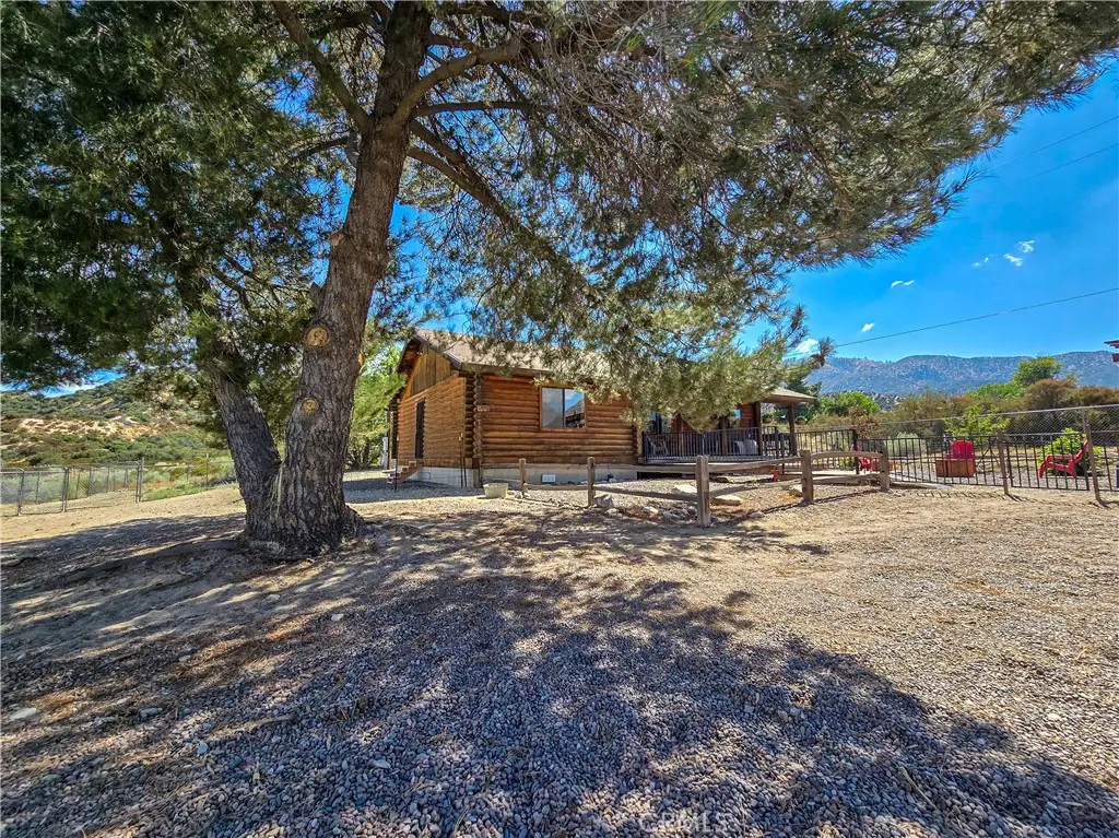 5363 Hess Road, Phelan, CA — listing photo 1