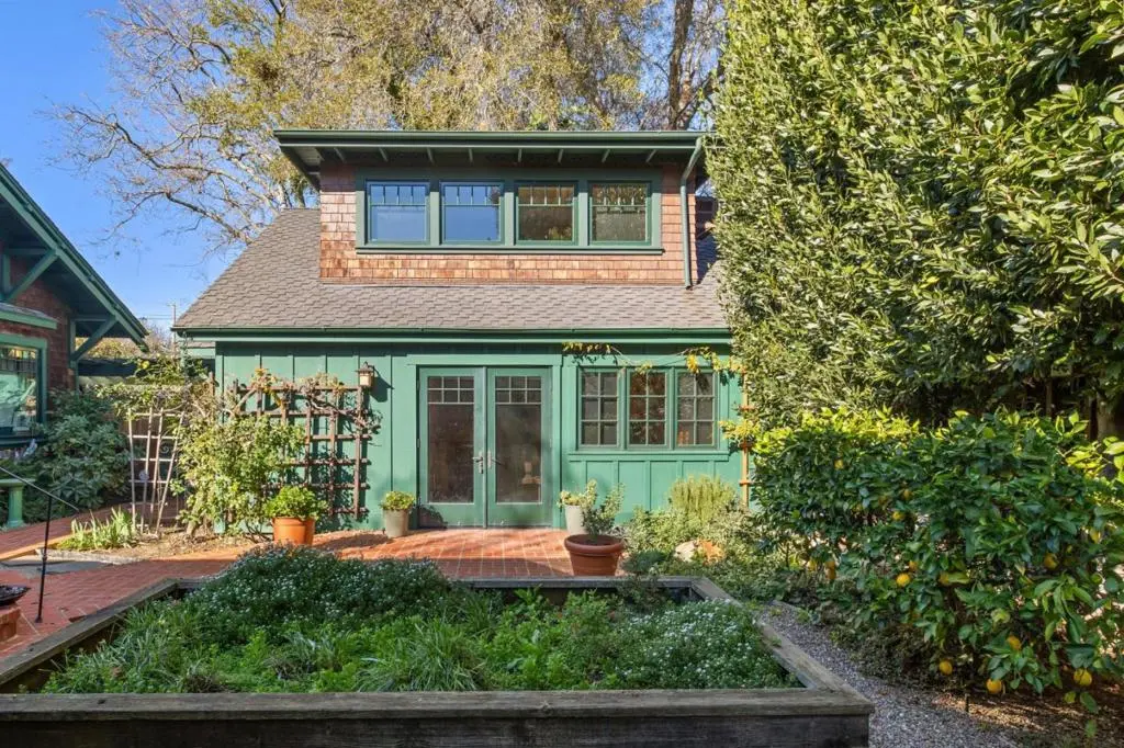 1325 Cowper Street, Palo Alto, CA — listing photo 1
